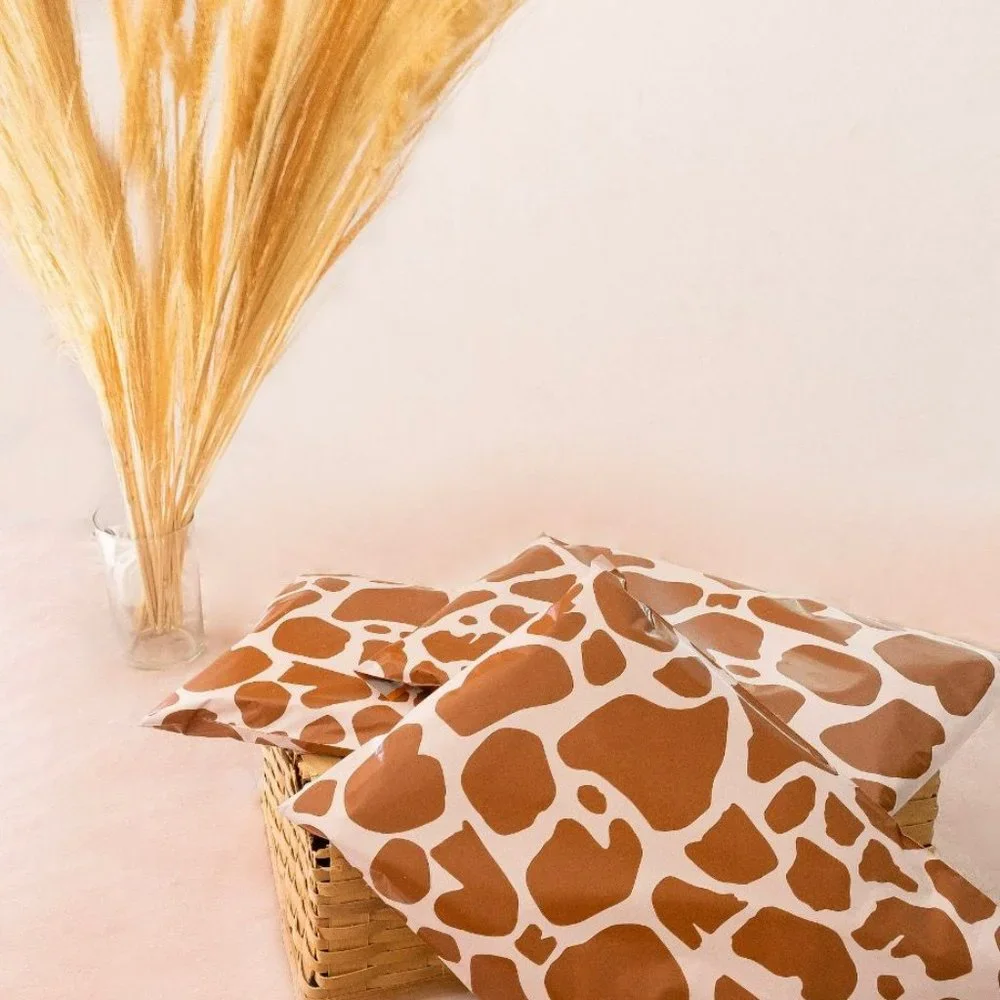 🦒12 Pcs- Giraffe Designer Poly Mailers 10